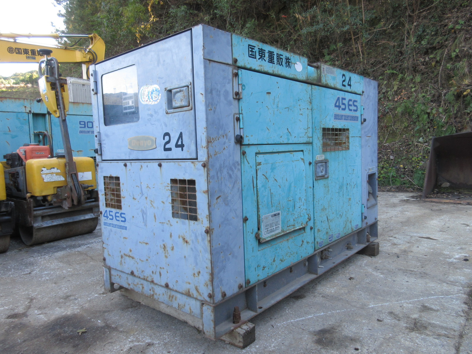 Used Construction Machine used DENYO DENYO Generator  DCA-45ESI