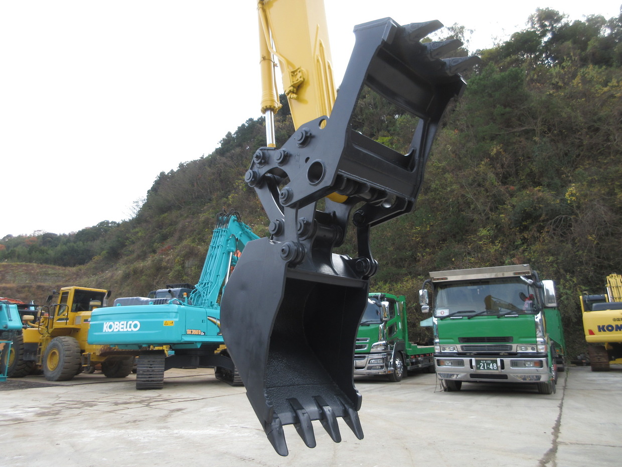 Used Construction Machine Used KOMATSU KOMATSU Stranger bucket Multi purpose bucket PC200Multi purpose bucket