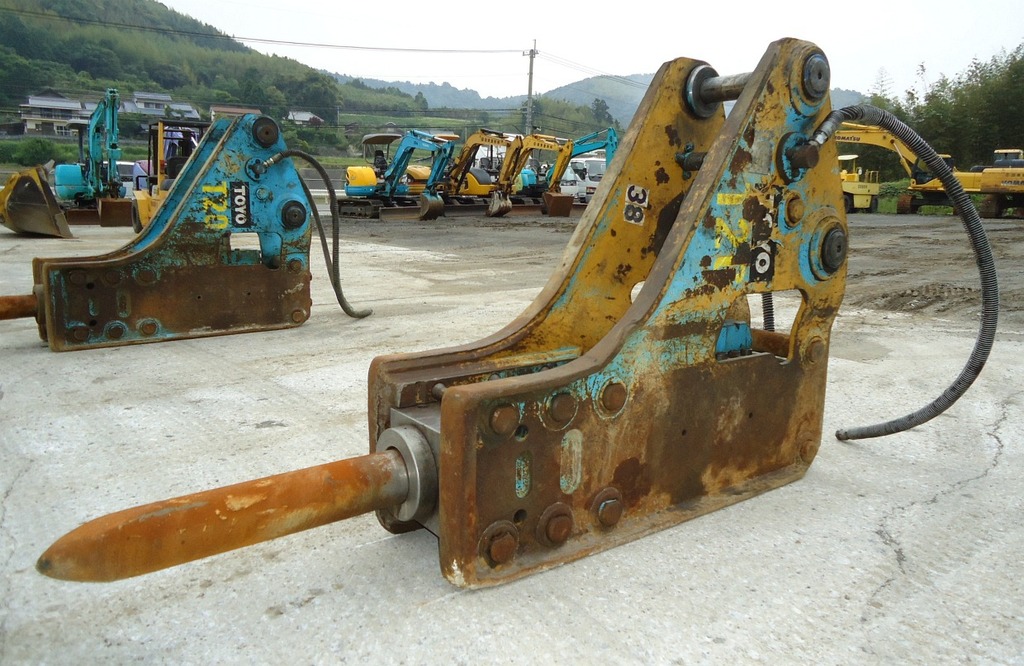 Used Construction Machine Used TOYO TOYO Hydraulic breaker  T20