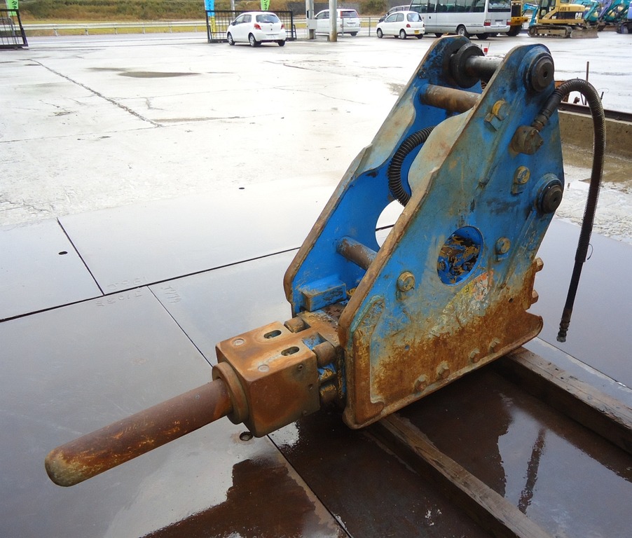 Used Construction Machine Used TOYO TOYO Hydraulic breaker  THBB-1600