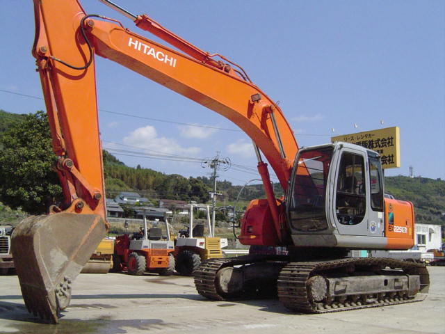 Used Construction Machine Used HITACHI HITACHI Excavator 0.7-0.9m3 EX225USR