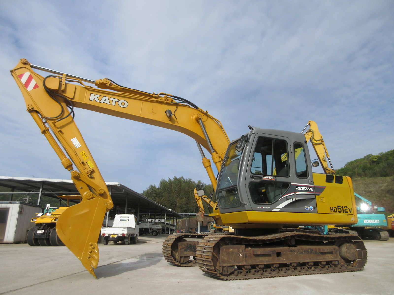 Used Construction Machine Used KATO WORKS KATO WORKS Excavator 0.4-0.5m3 HD512V