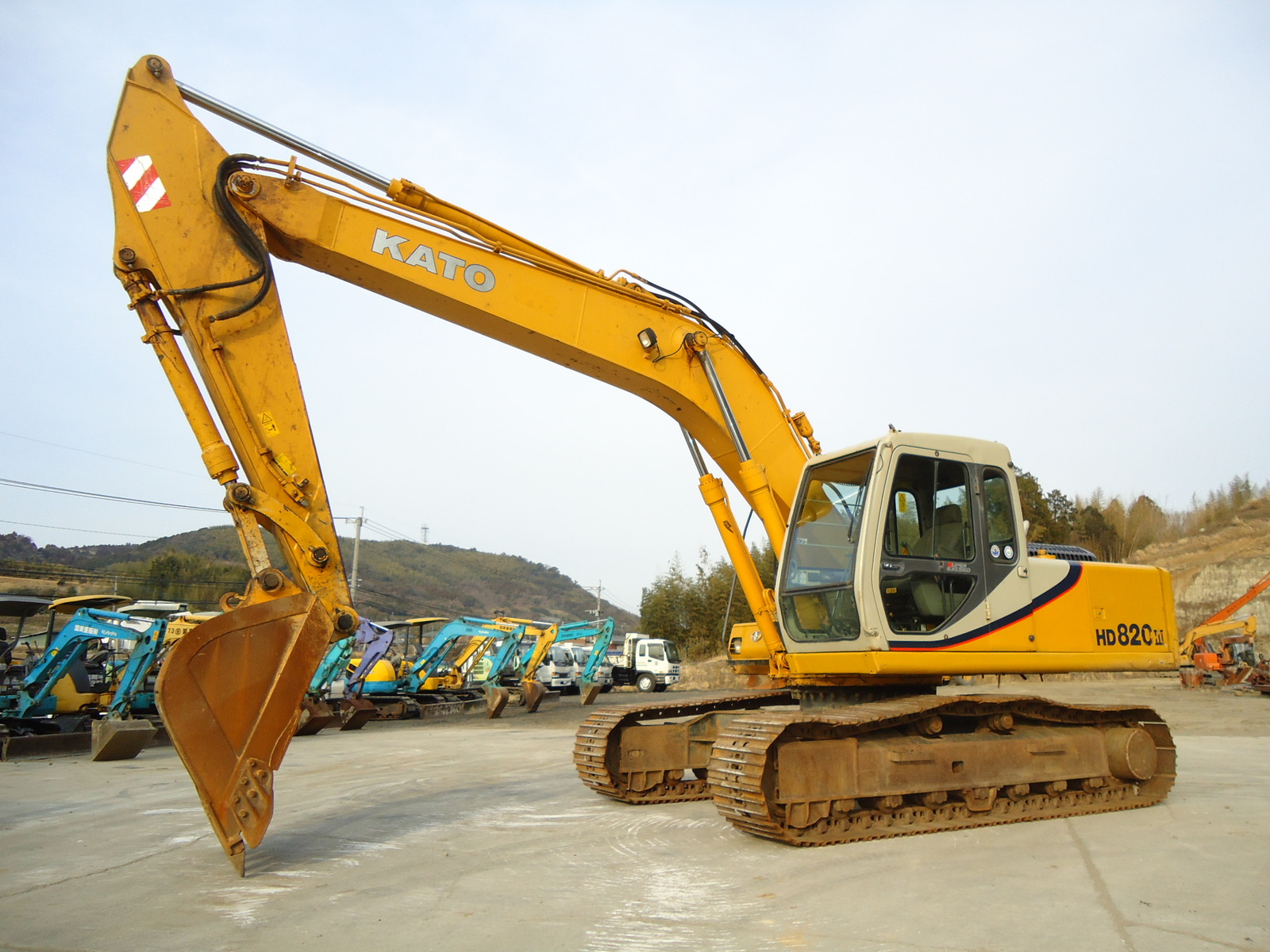 Used Construction Machine Used KATO WORKS KATO WORKS Excavator 0.7-0.9m3 HD820III