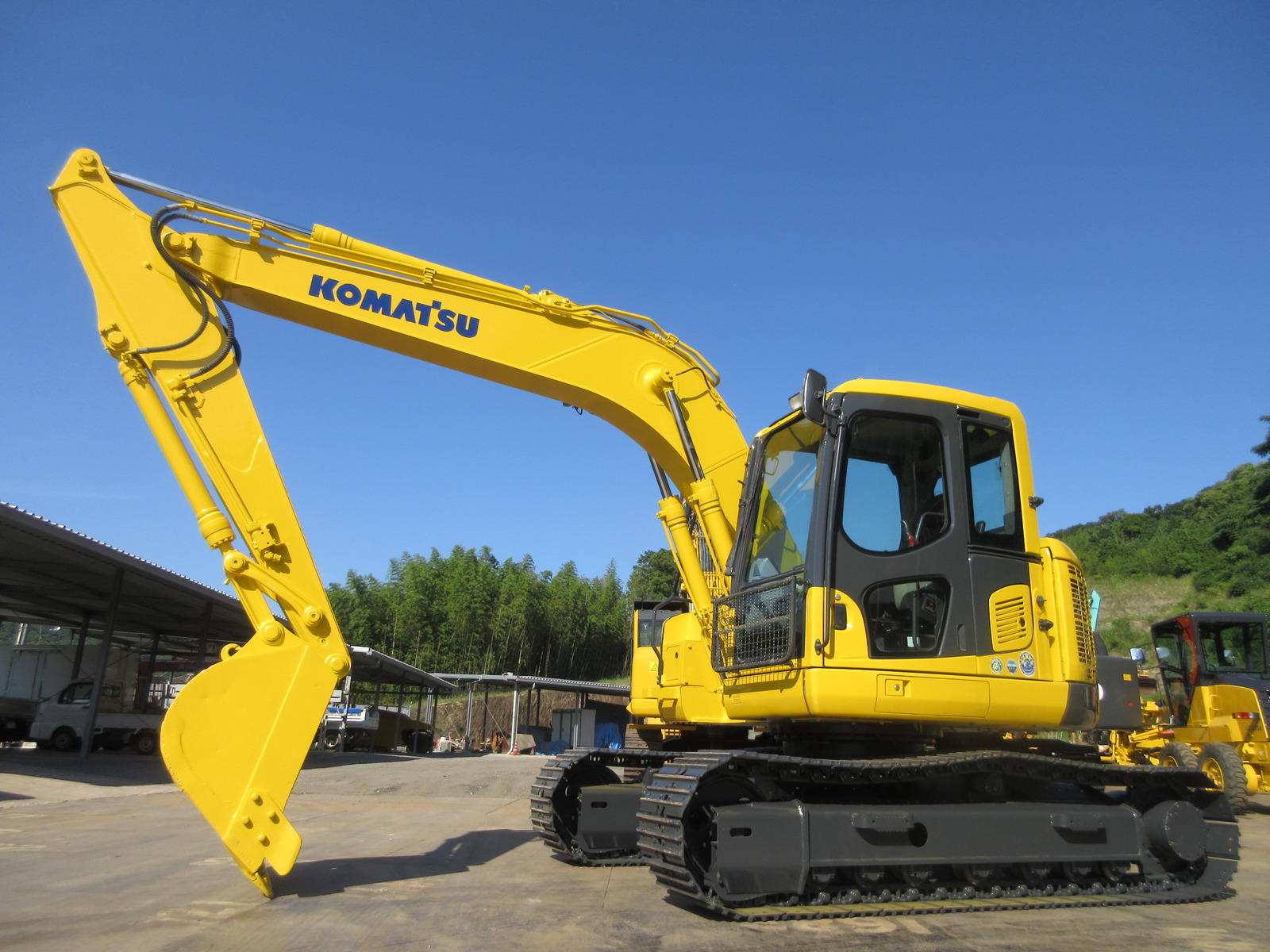 中古建設機械 中古 コマツ KOMATSU 油圧ショベル・バックホー ０．４－０．５立米 PC128US-8