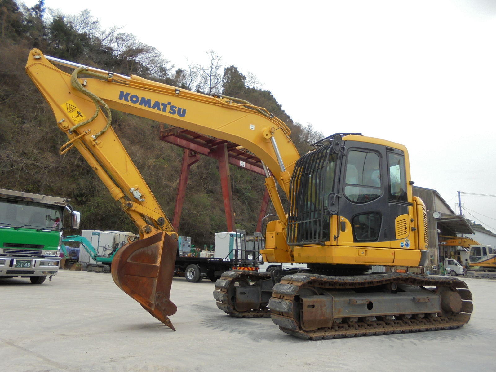 中古建設機械 中古 コマツ KOMATSU 解体機 バックホー解体仕様 PC138US-8