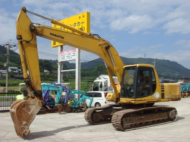 Used Construction Machine Used KOMATSU KOMATSU Excavator 0.7-0.9m3 PC200-6