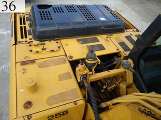 Used Construction Machine Used KOMATSU KOMATSU Excavator 0.7-0.9m3 PC200-7