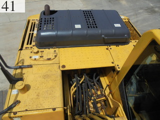 Used Construction Machine Used KOMATSU KOMATSU Excavator 0.7-0.9m3 PC200-8