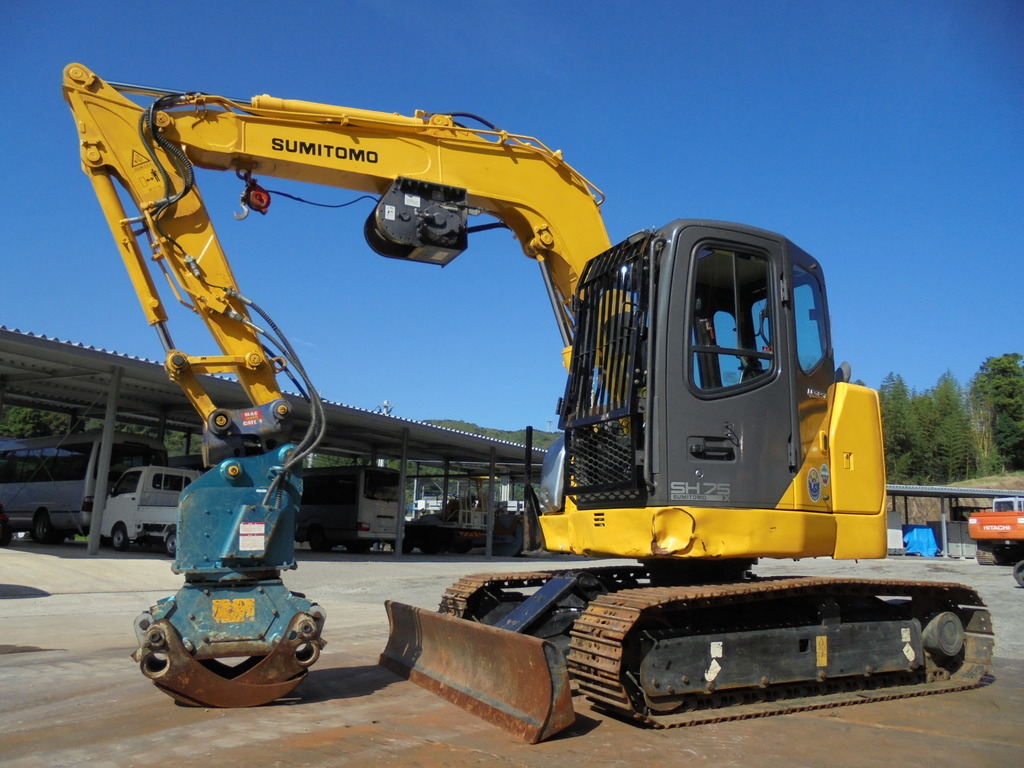 Used Construction Machine Used SUMITOMO SUMITOMO Forestry excavators Grapple / Winch / Blade SH75X-3B