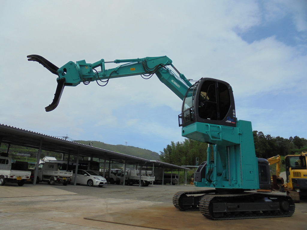 Used Construction Machine Used KOBELCO KOBELCO Material Handling / Recycling excavators Grapple SK135SR-1ES