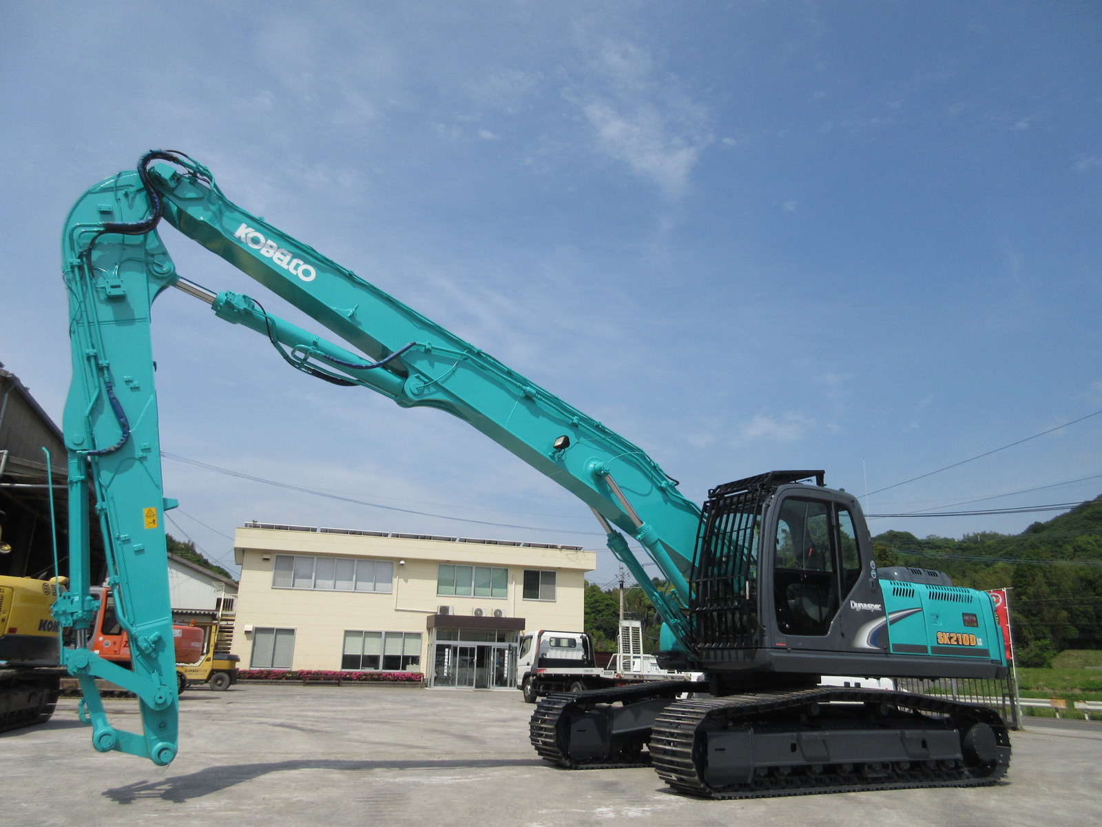 中古建設機械 中古 神鋼コベルコ建機 KOBELCO 解体機 ロングフロント・ハイリフト SK210DLC-8