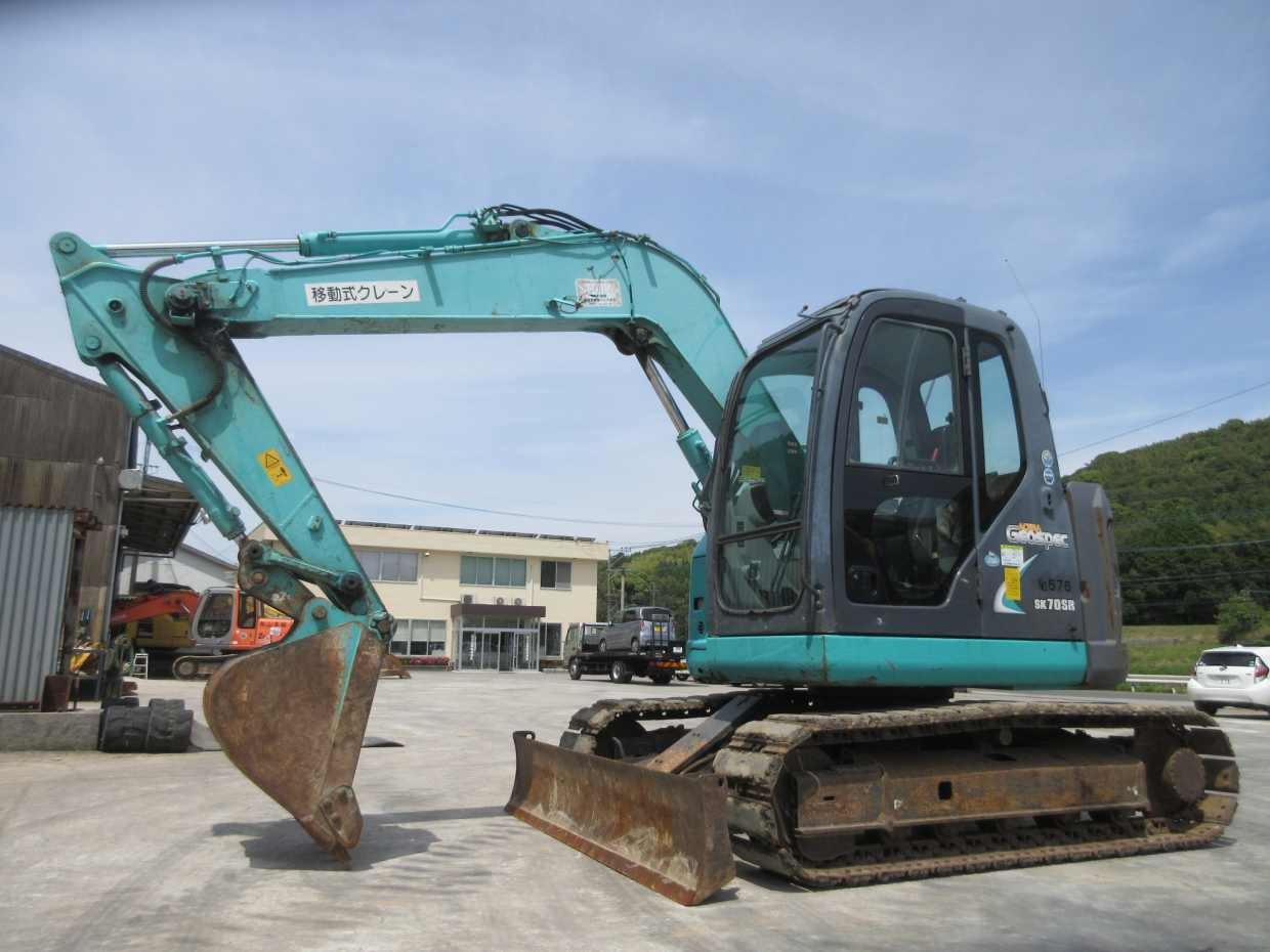 中古建設機械 中古 神鋼コベルコ建機 KOBELCO 油圧ショベル・バックホー ０．２－０．３立米 SK70SR-2