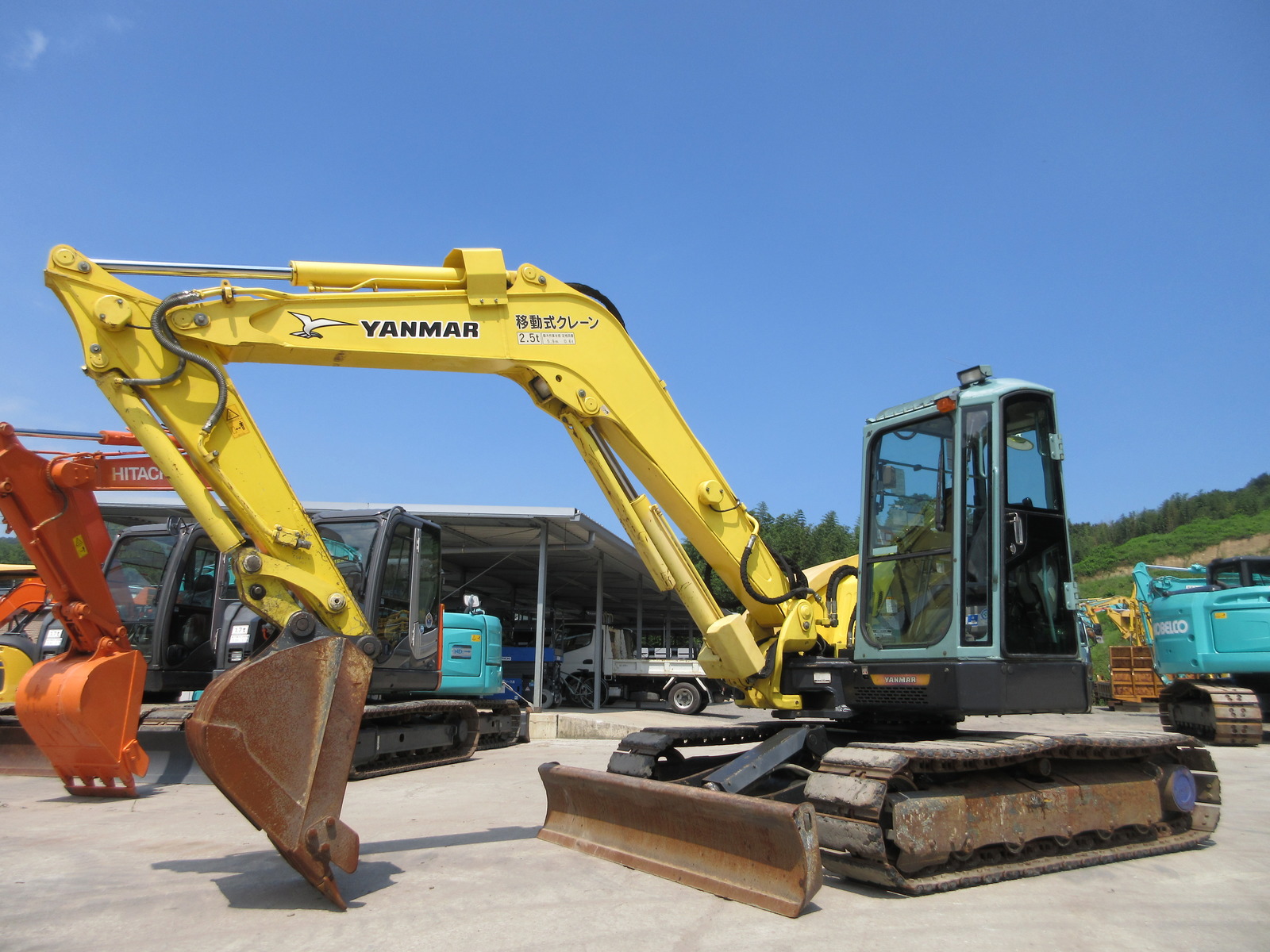 中古建設機械 中古 ヤンマーディーゼル YANMAR 油圧ショベル・バックホー ０．２－０．３立米 ViO70-3A