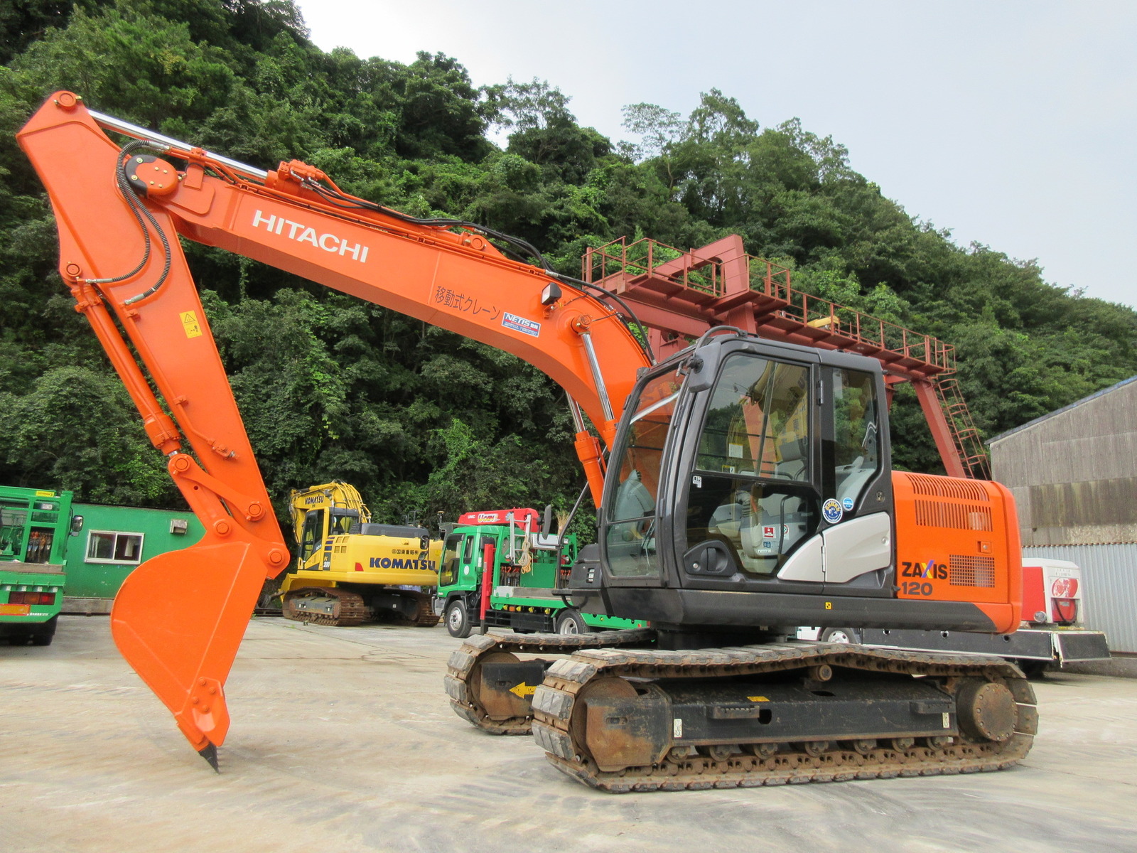 Used Construction Machine Used HITACHI HITACHI Excavator 0.4-0.5m3 ZX120-5B