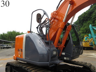 Used Construction Machine Used HITACHI HITACHI Excavator 0.4-0.5m3 ZX135USK-3