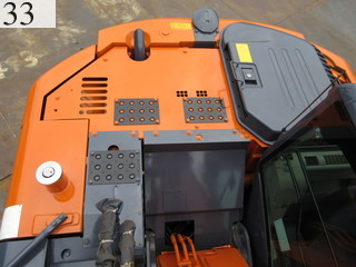 Used Construction Machine Used HITACHI HITACHI Excavator 0.4-0.5m3 ZX135USK-3