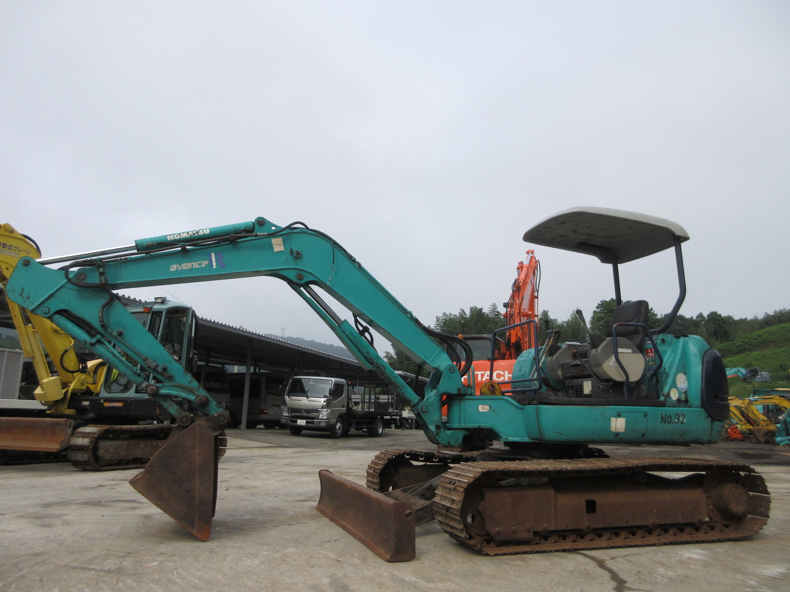 Used Construction Machine Used KOMATSU KOMATSU Excavator 0.2-0.3m3 PC40R-8