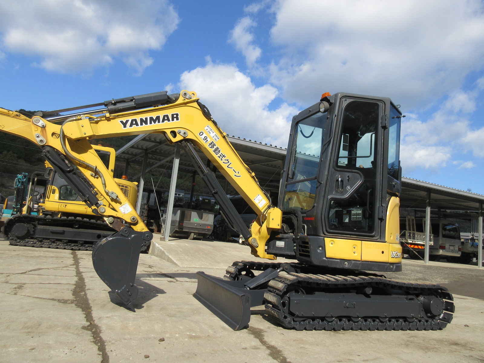 中古建設機械 中古 ヤンマーディーゼル YANMAR 油圧ショベル・バックホー ０．１立米以下 ViO30-6