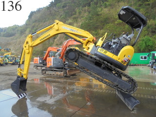 Used Construction Machine Used YANMAR YANMAR Excavator 0.2-0.3m3 ViO40-5B