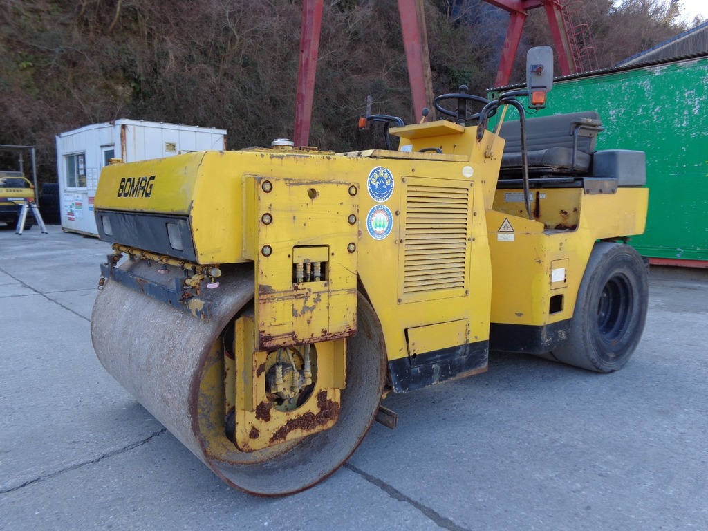 Used Construction Machine Used BOMAG NIPPON BOMAG NIPPON Roller Vibration rollers for paving BW131ACW