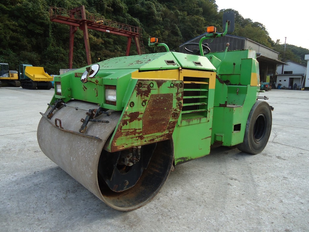 Used Construction Machine Used KAWASAKI KAWASAKI Roller Vibration rollers for paving KV4A-2