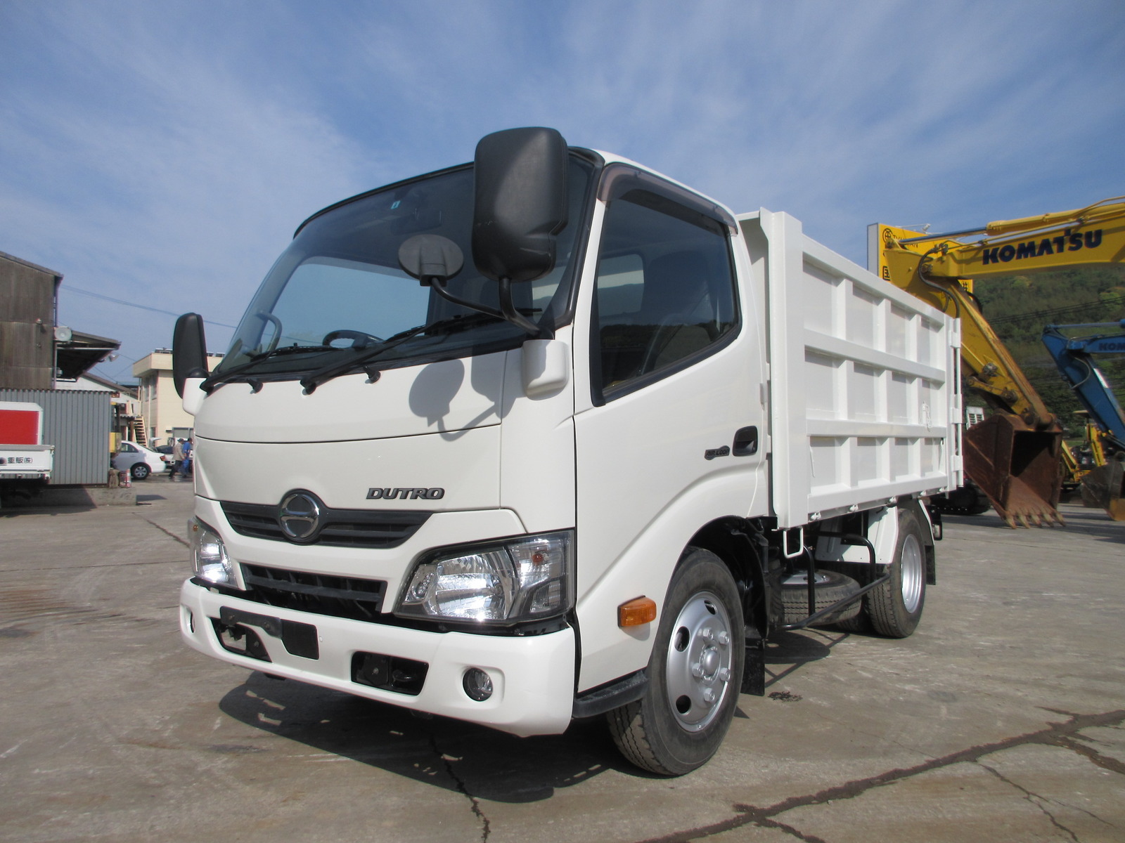 Used Construction Machine Used HINO MOTORS HINO MOTORS Truck Equipment carrier XZU620