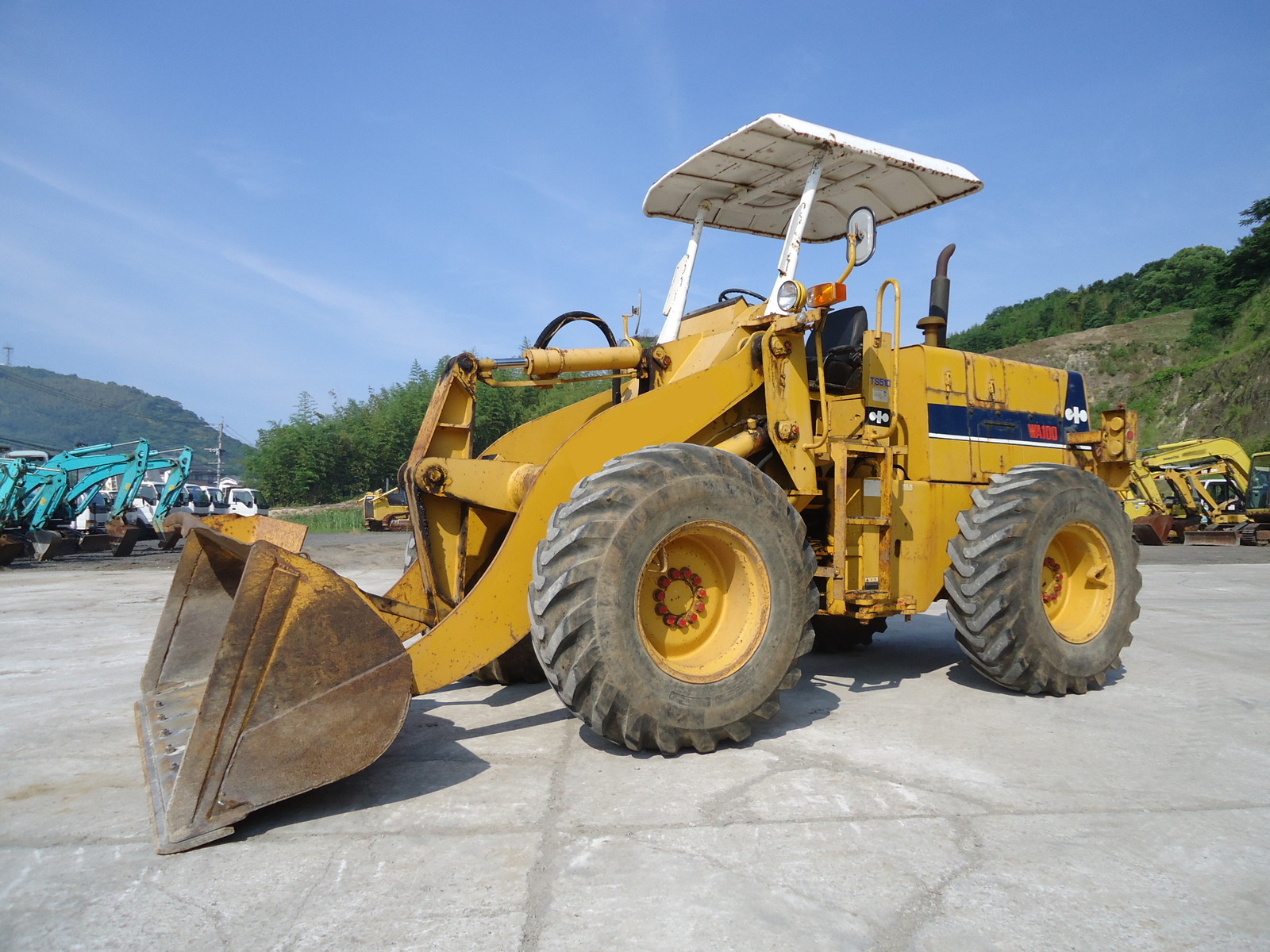 中古建設機械 中古 コマツ KOMATSU ホイール・ローダ １．０立米以上 510