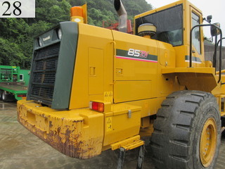 Used Construction Machine Used KAWASAKI KAWASAKI Wheel Loader bigger than 1.0m3 85ZV-2