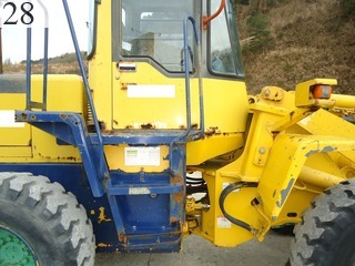 Used Construction Machine Used KOMATSU KOMATSU Wheel Loader bigger than 1.0m3 WA200-3