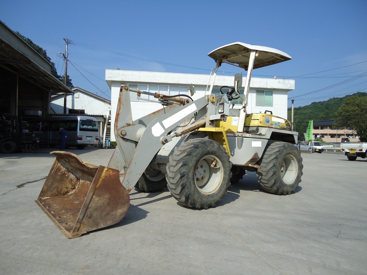 Used Construction Machine Used KOMATSU KOMATSU Wheel Loader smaller than 1.0m3 WA40-3