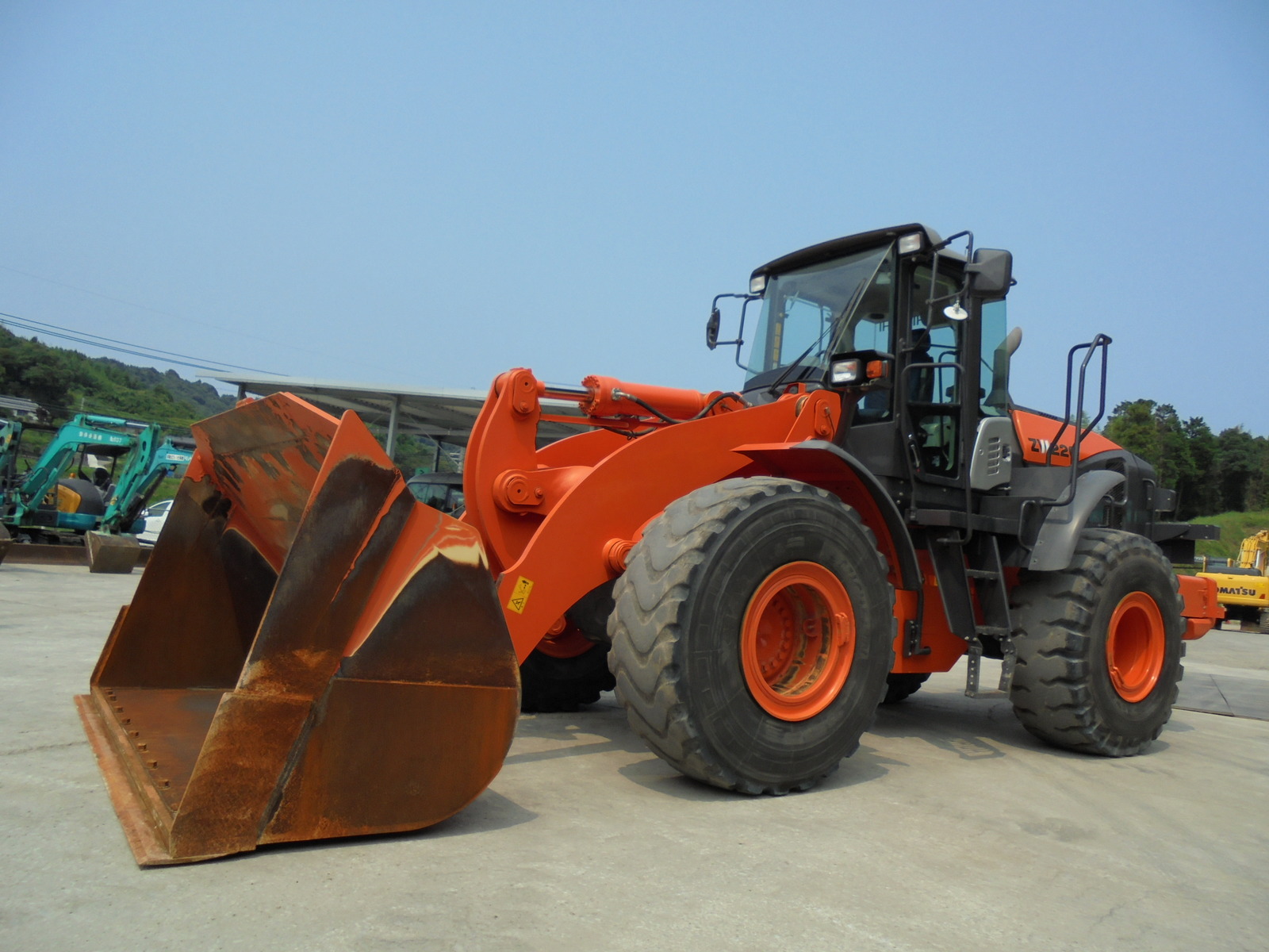 Used Construction Machine Used HITACHI HITACHI Wheel Loader bigger than 1.0m3 ZW220-5B