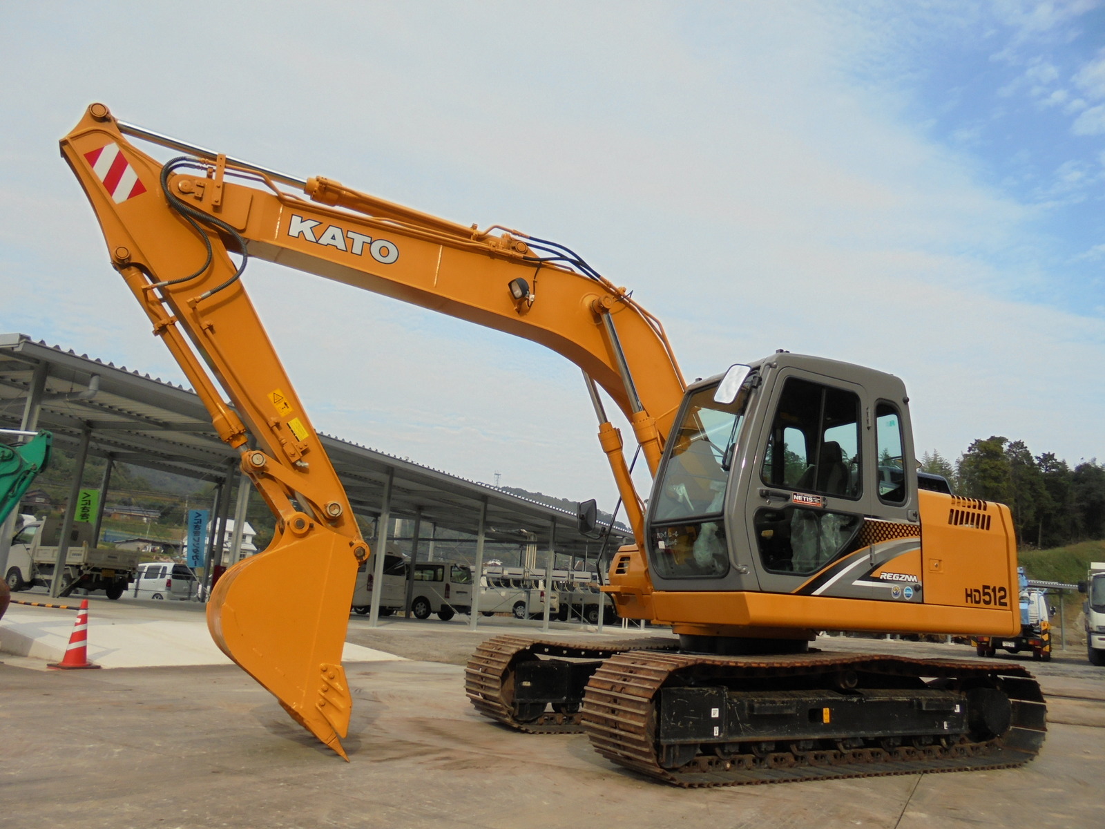 Used Construction Machine Used KATO WORKS KATO WORKS Excavator 0.4-0.5m3 HD512-6