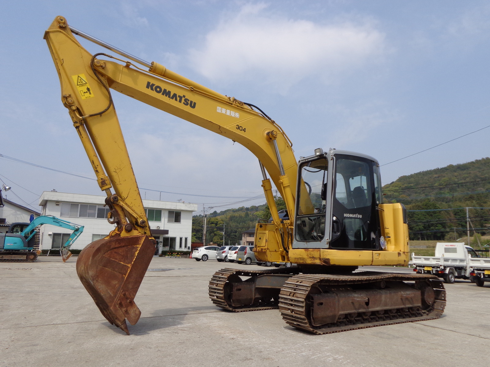 中古建設機械 中古 コマツ KOMATSU 油圧ショベル・バックホー ０．４－０．５立米 PC128US-2