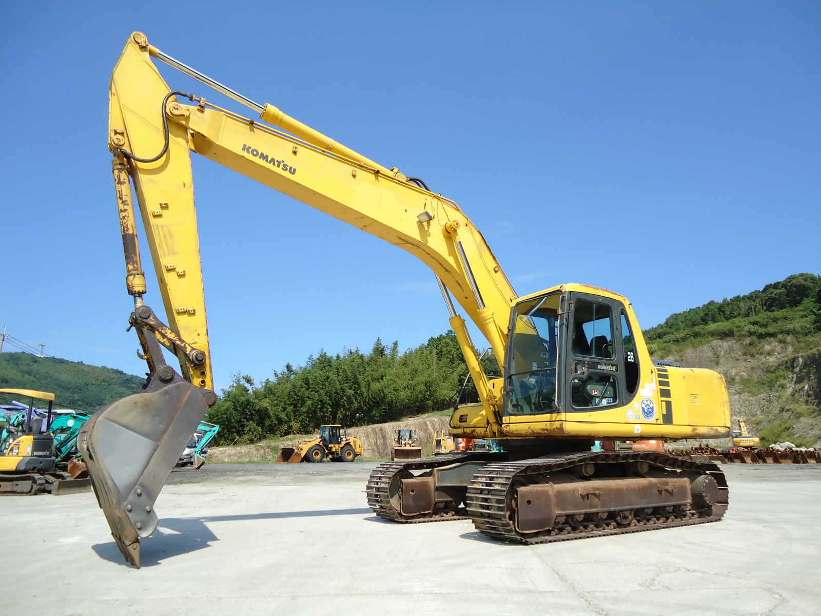 Used Construction Machine Used KOMATSU KOMATSU Excavator 0.7-0.9m3 PC200-6E