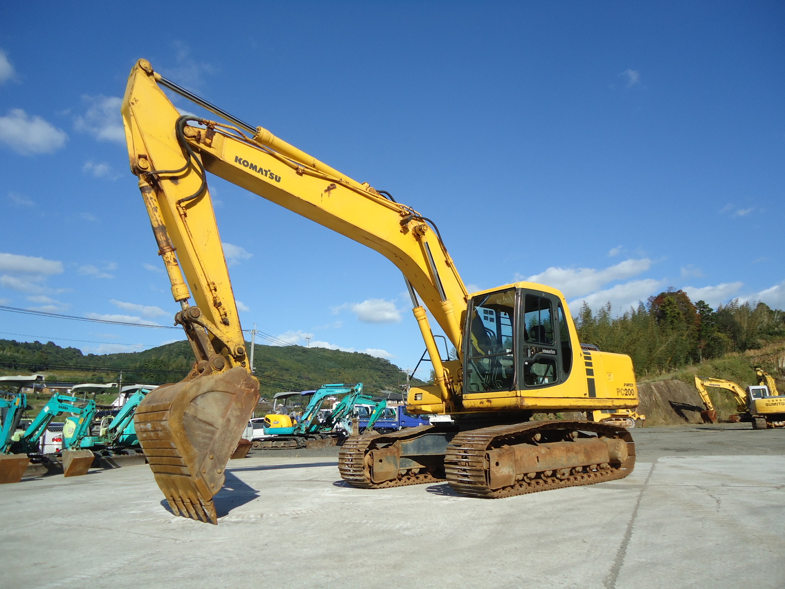 Used Construction Machine Used KOMATSU KOMATSU Excavator 0.7-0.9m3 PC200-6E