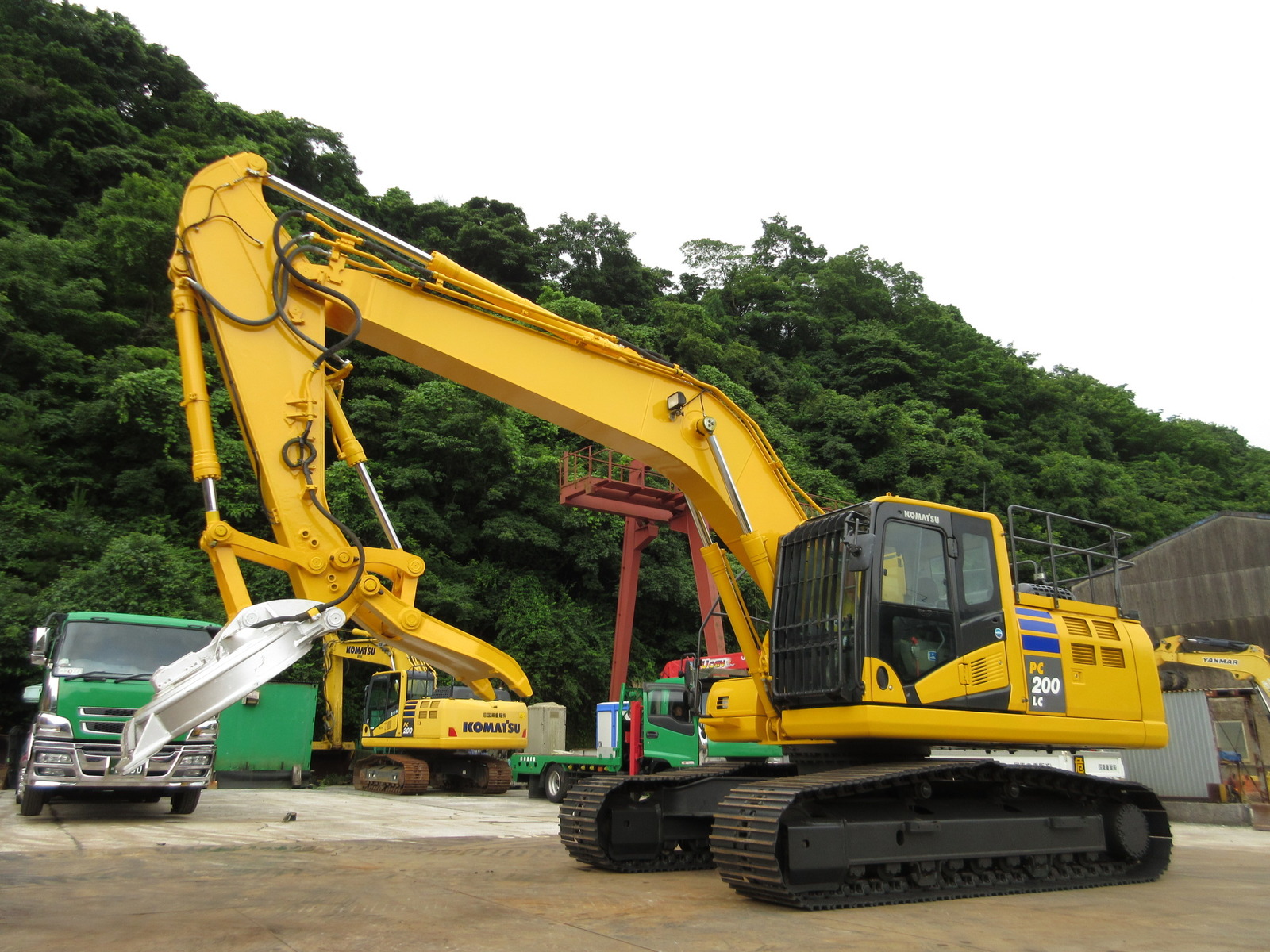 中古建設機械 中古 コマツ KOMATSU マテリアルハンドリング機 マグネエース仕様 PC200LC-10