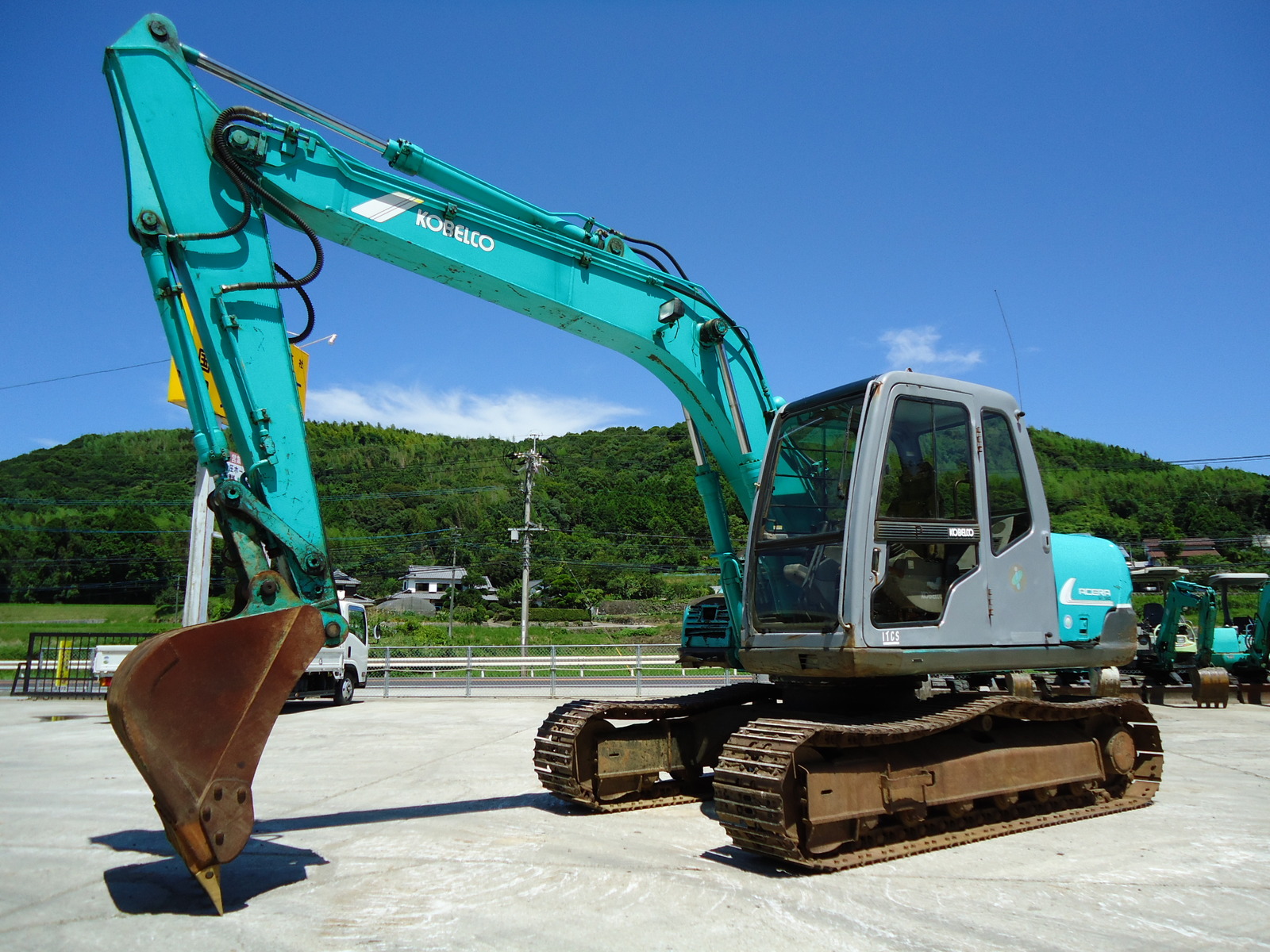 Used Construction Machine Used KOBELCO KOBELCO Excavator 0.4-0.5m3 SK120