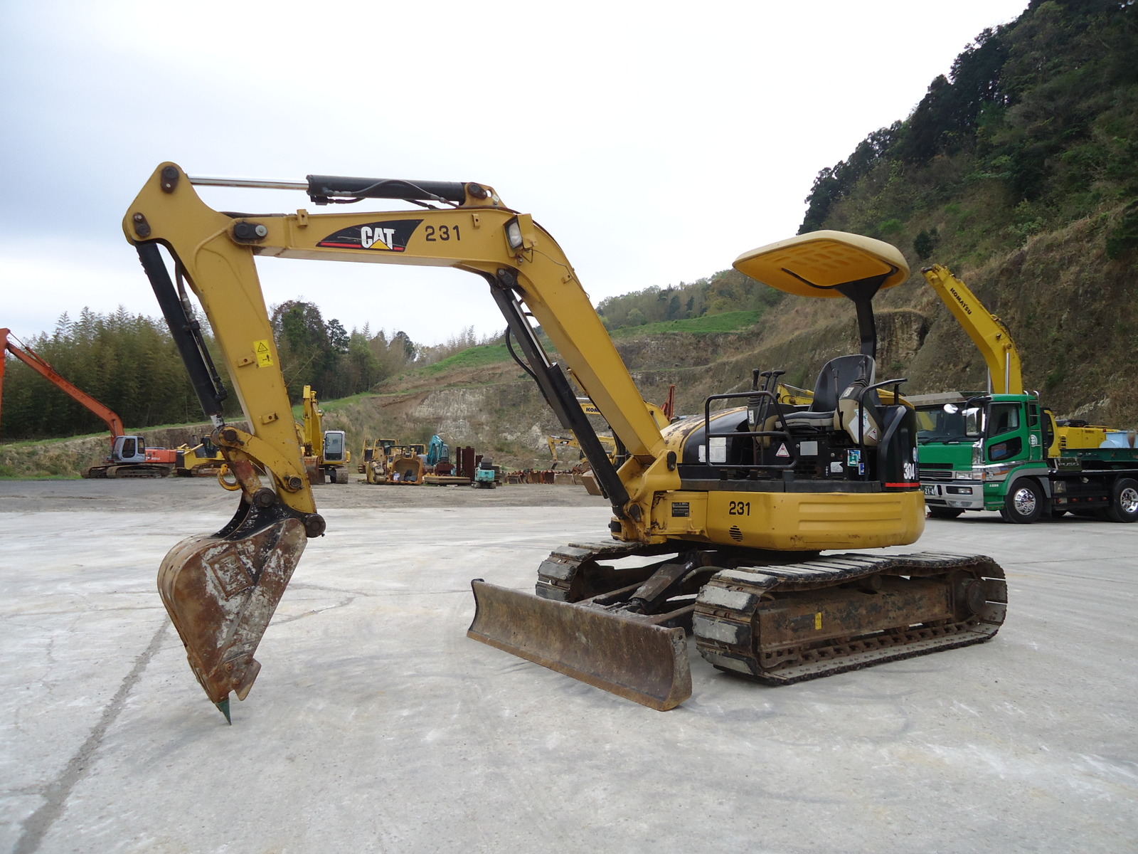 Used Construction Machine Used CAT CAT Excavator 0.2-0.3m3 304CR