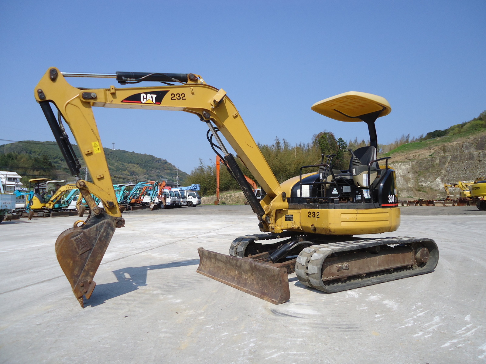 Used Construction Machine Used CAT CAT Excavator 0.2-0.3m3 304CR