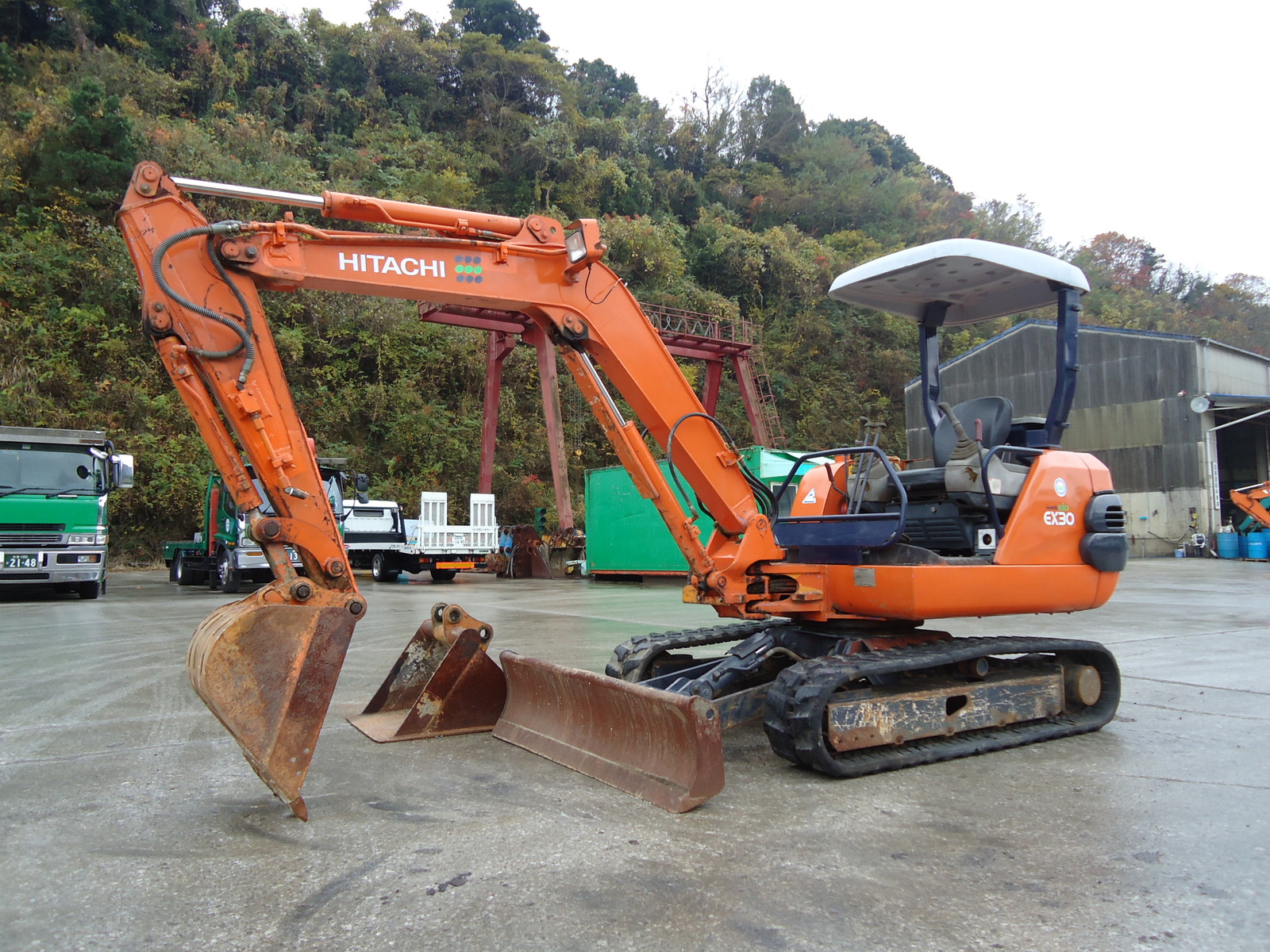 Used Construction Machine Used HITACHI HITACHI Excavator 0.2-0.3m3 EX30-2