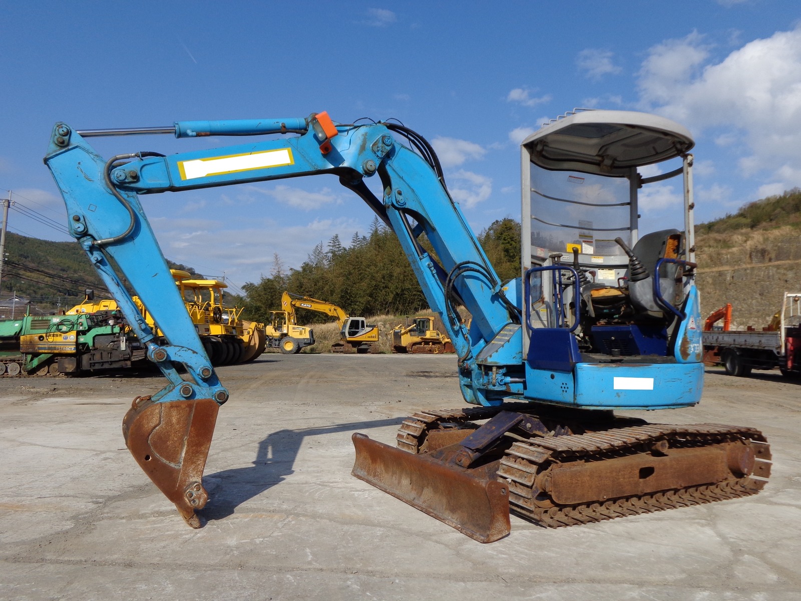 Used Construction Machine Used HITACHI HITACHI Excavator 0.2-0.3m3 EX33Mu