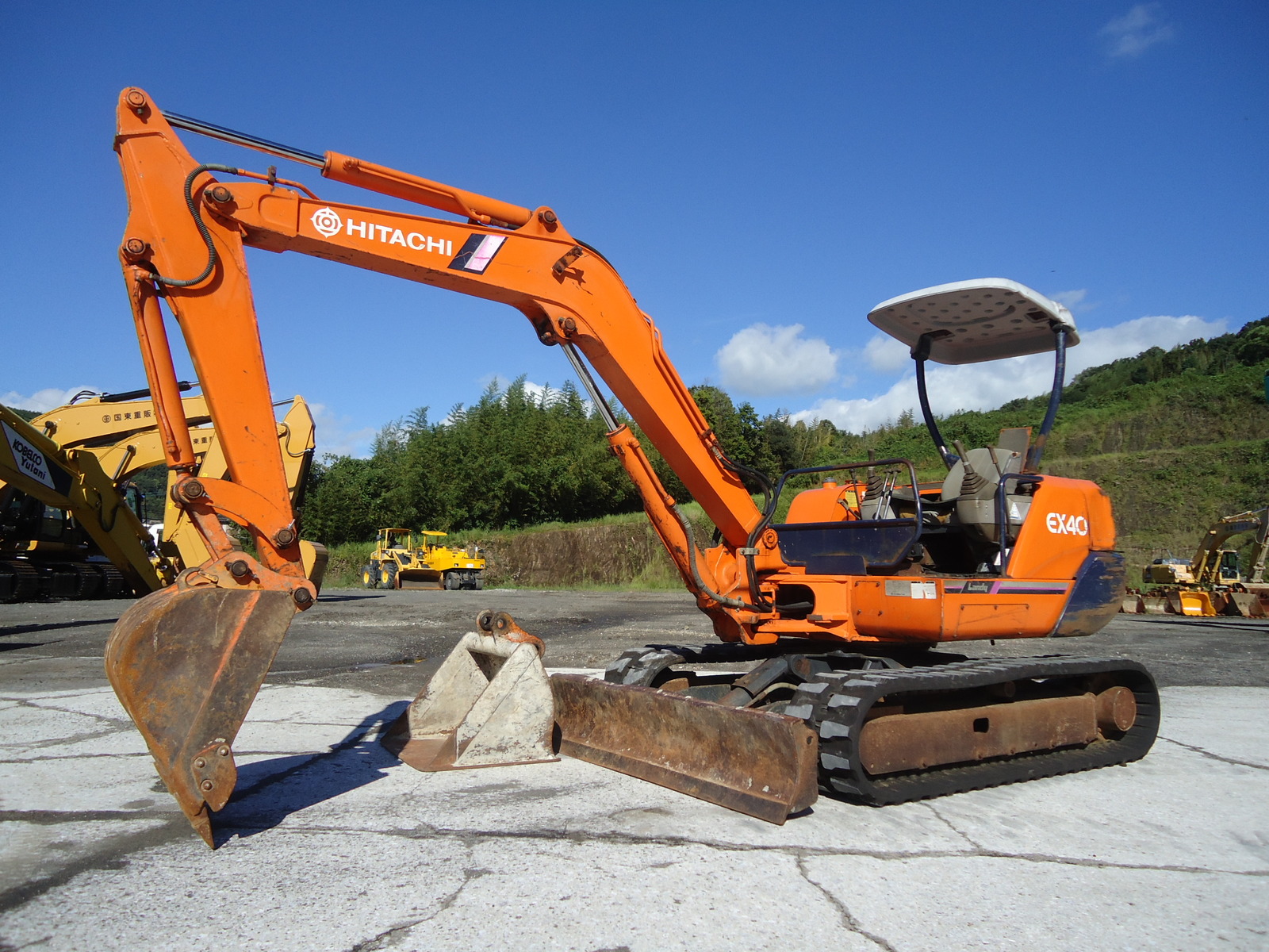 Used Construction Machine Used HITACHI HITACHI Excavator 0.2-0.3m3 EX40