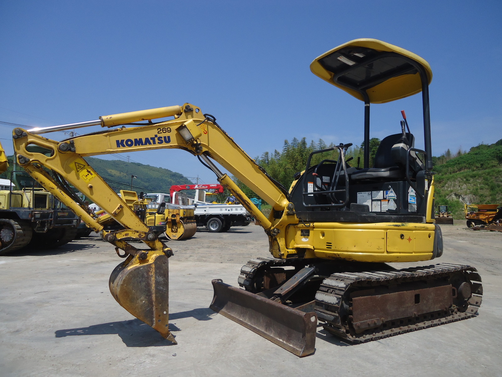 Used Construction Machine Used KOMATSU KOMATSU Excavator ~0.1m3 PC20MR-2