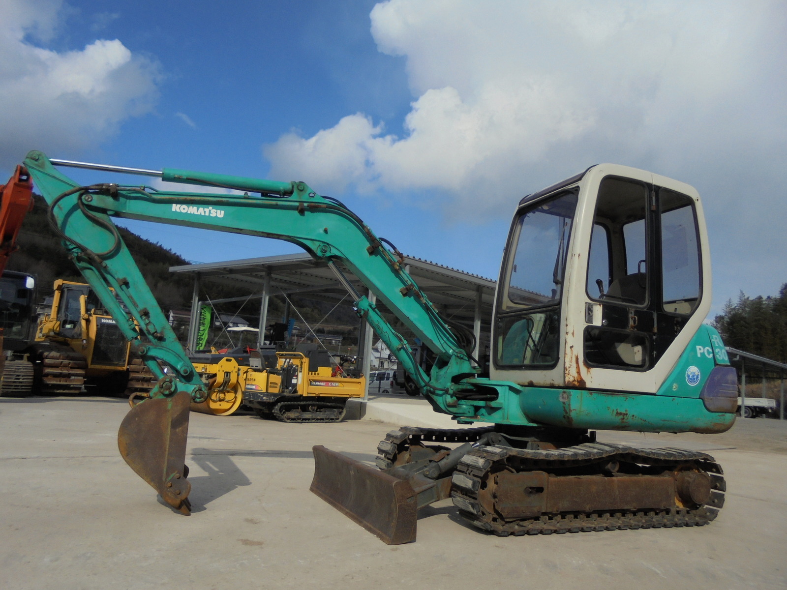 Used Construction Machine Used KOMATSU KOMATSU Excavator 0.2-0.3m3 PC30-7