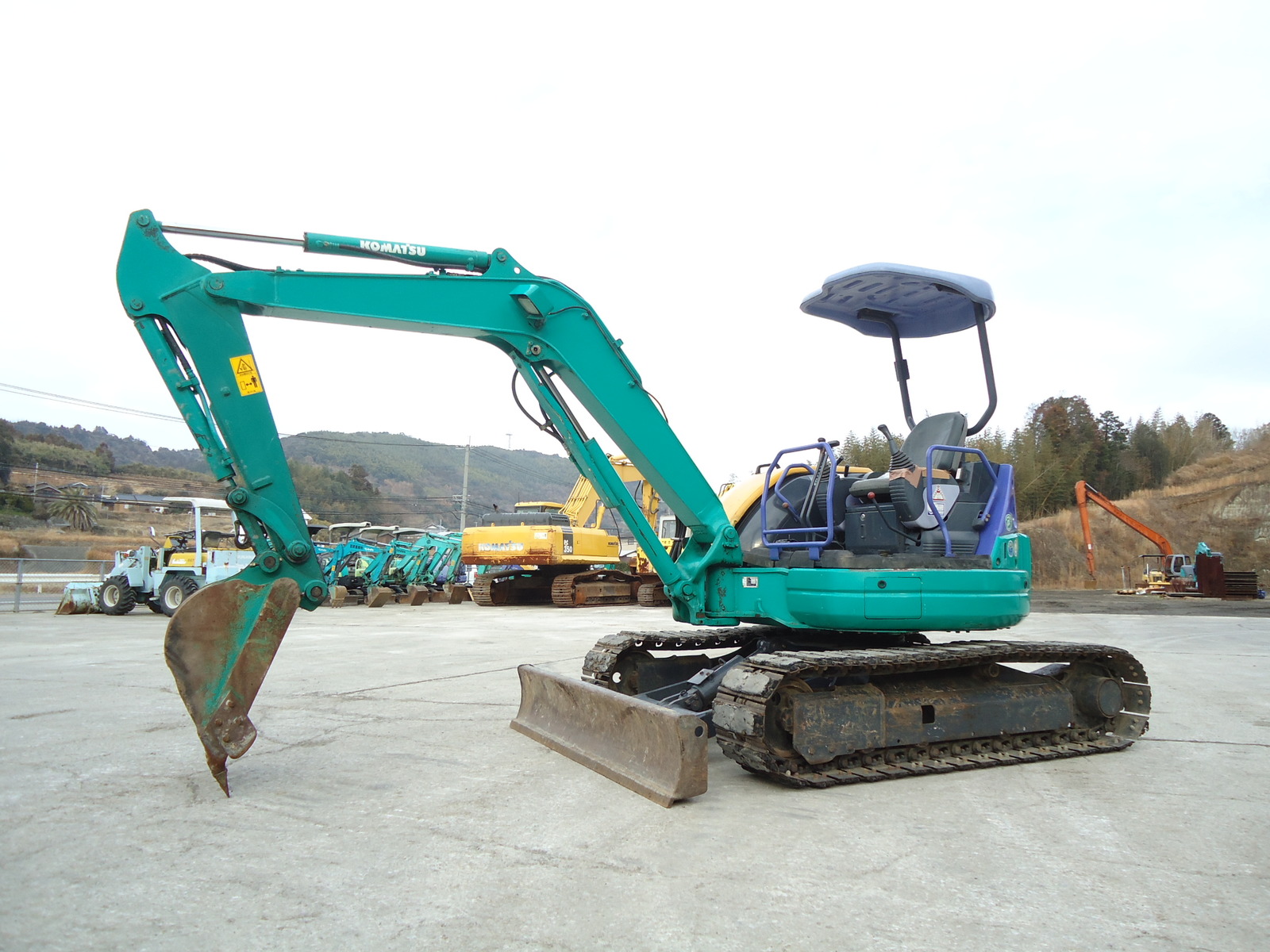 Used Construction Machine Used KOMATSU KOMATSU Excavator 0.2-0.3m3 PC40MR-1