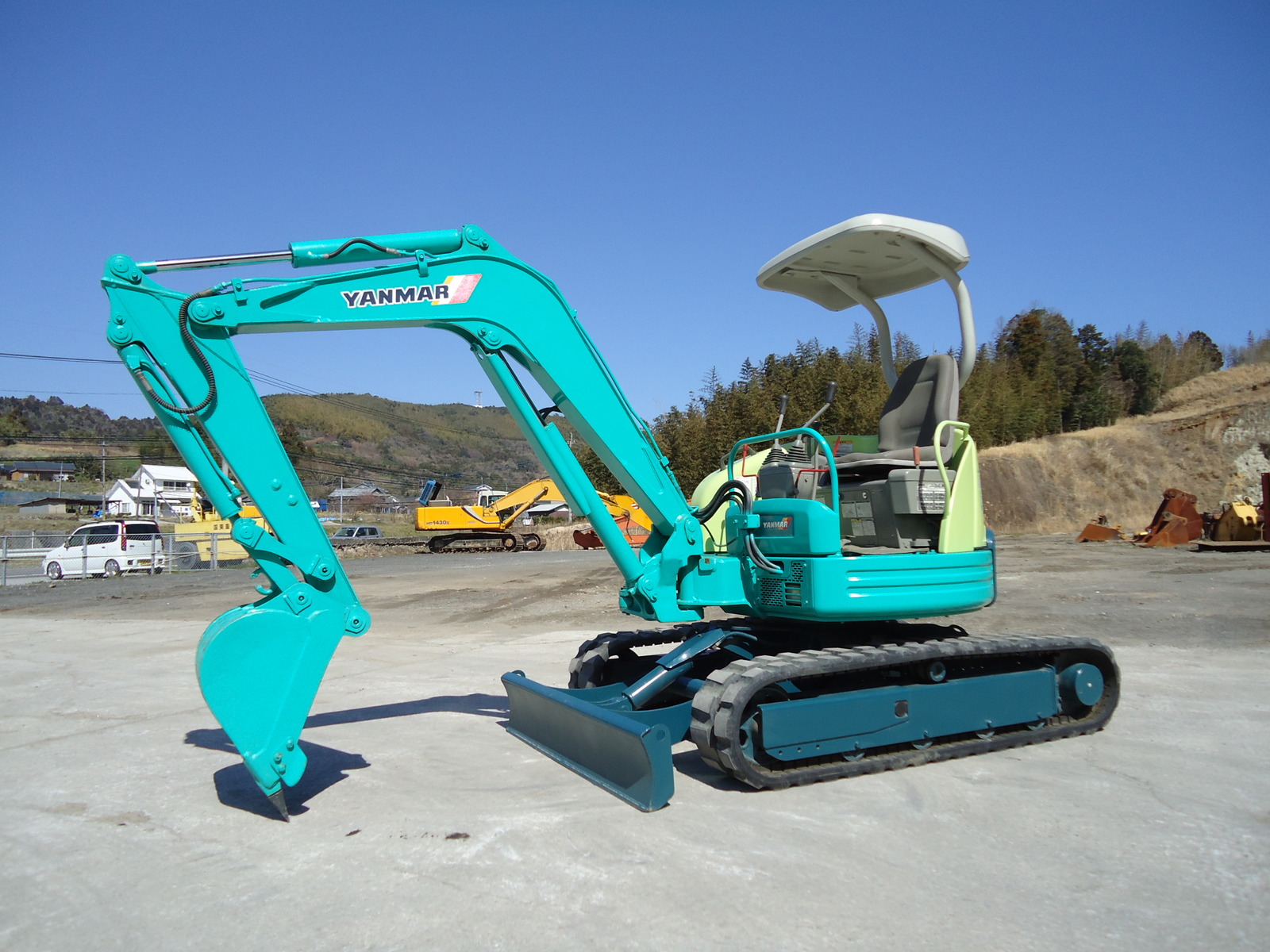 Used Construction Machine Used YANMAR YANMAR Excavator 0.2-0.3m3 ViO30-1