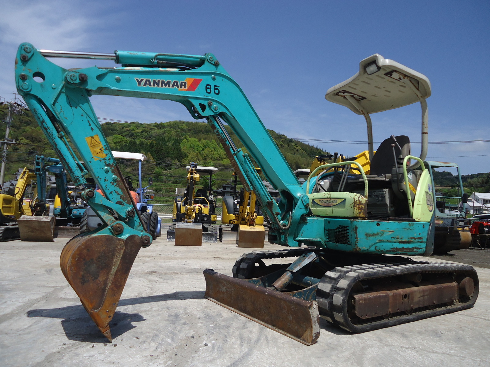 Used Construction Machine Used YANMAR YANMAR Excavator ~0.1m3 ViO30-2