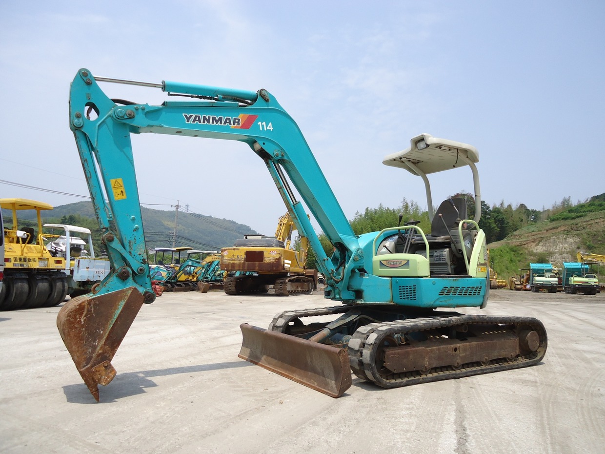 Used Construction Machine Used YANMAR YANMAR Excavator 0.2-0.3m3 ViO40-2