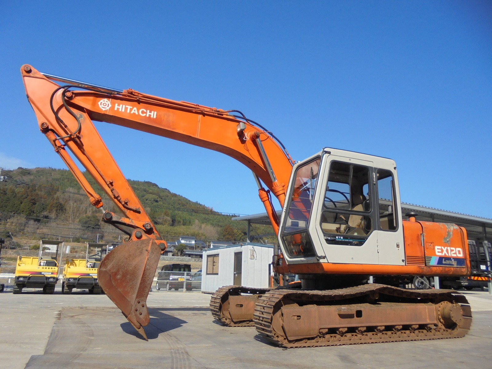 中古建設機械 中古 日立建機 HITACHI 油圧ショベル・バックホー ０．４－０．５立米 EX120