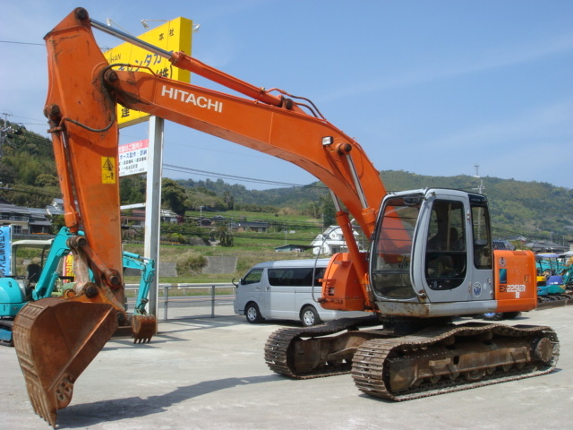 中古建設機械 中古 日立建機 HITACHI 油圧ショベル・バックホー ０．７－０．９立米 EX225USR